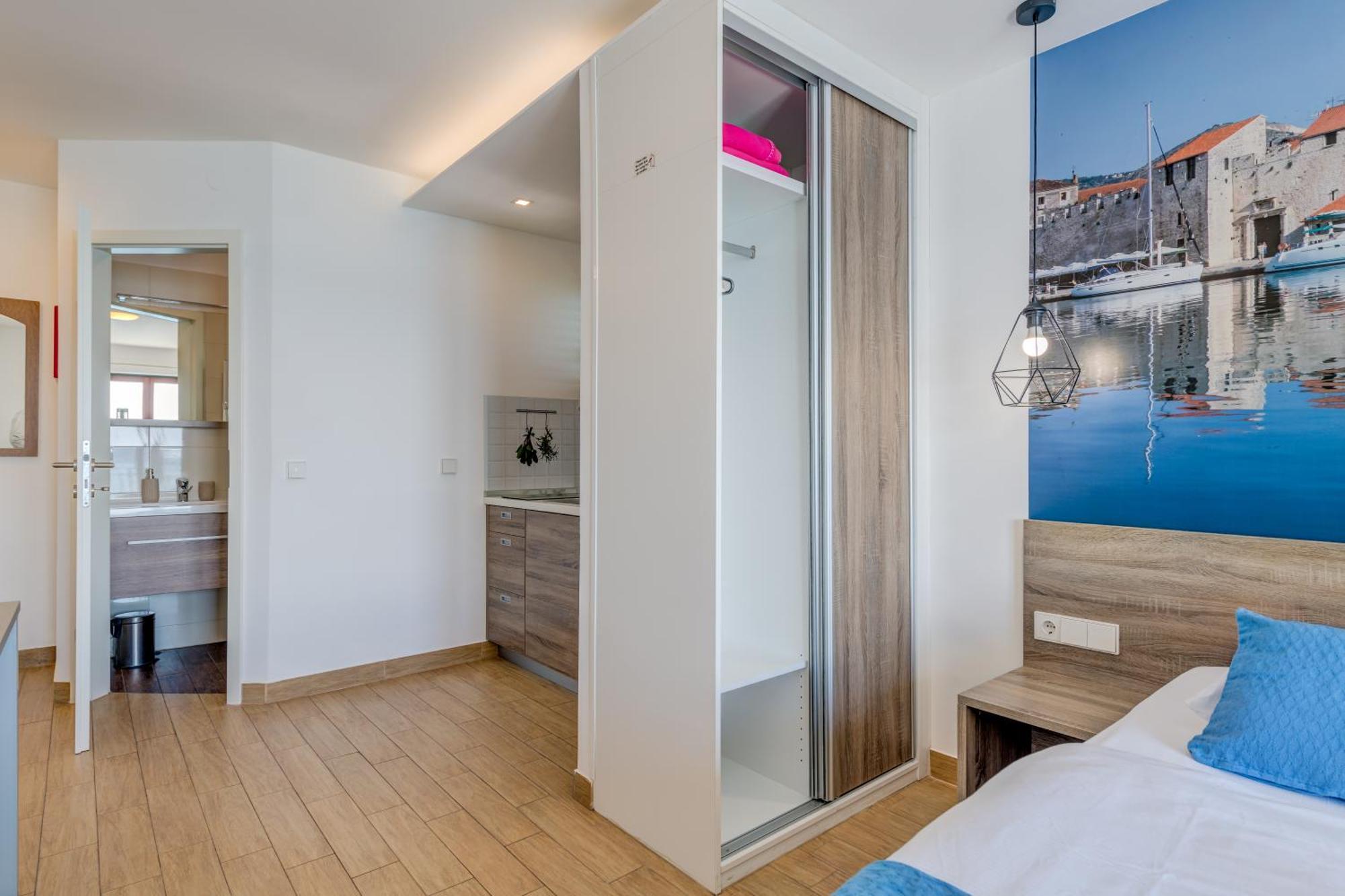 Apartments G 트로기르 객실 사진